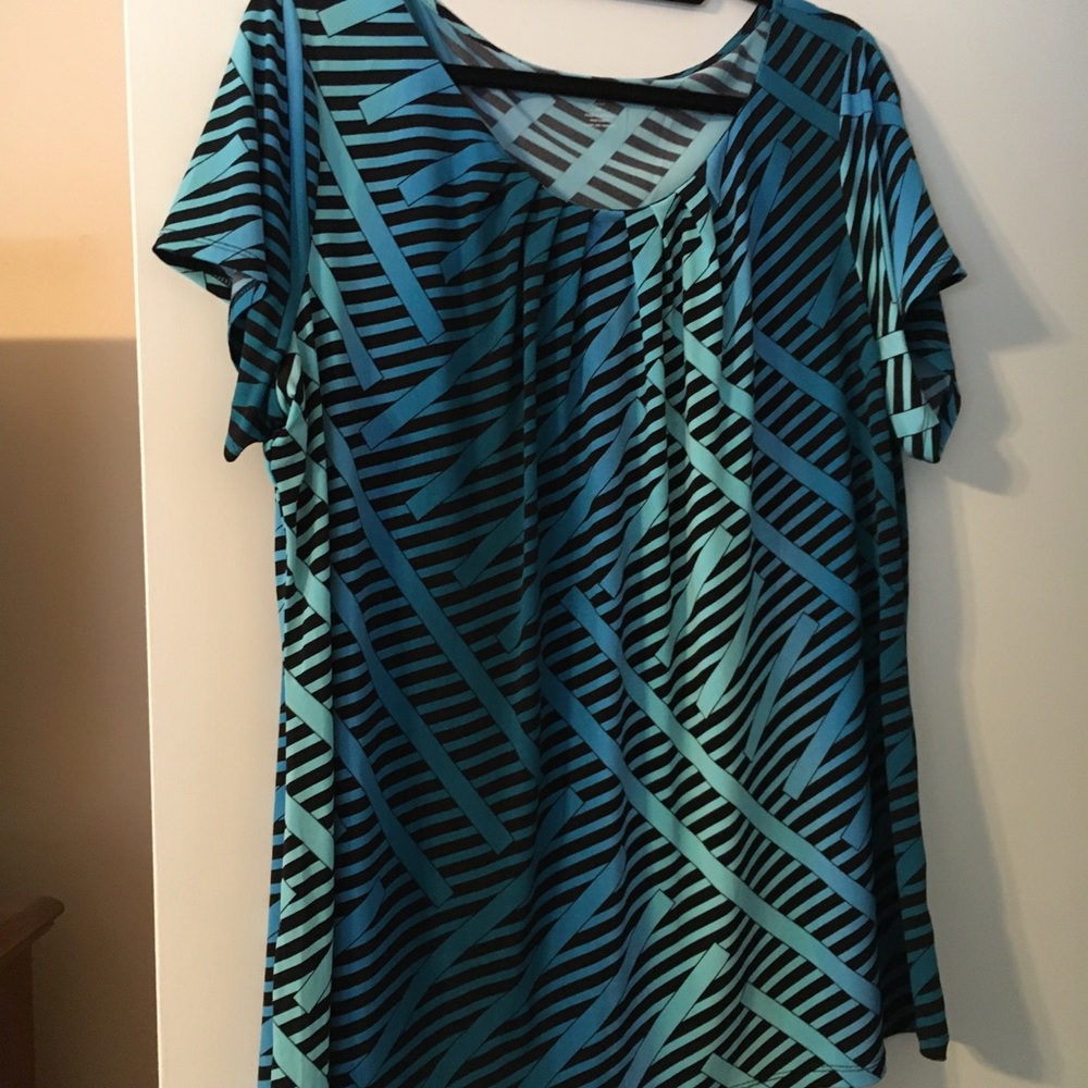 Cap sleeve top